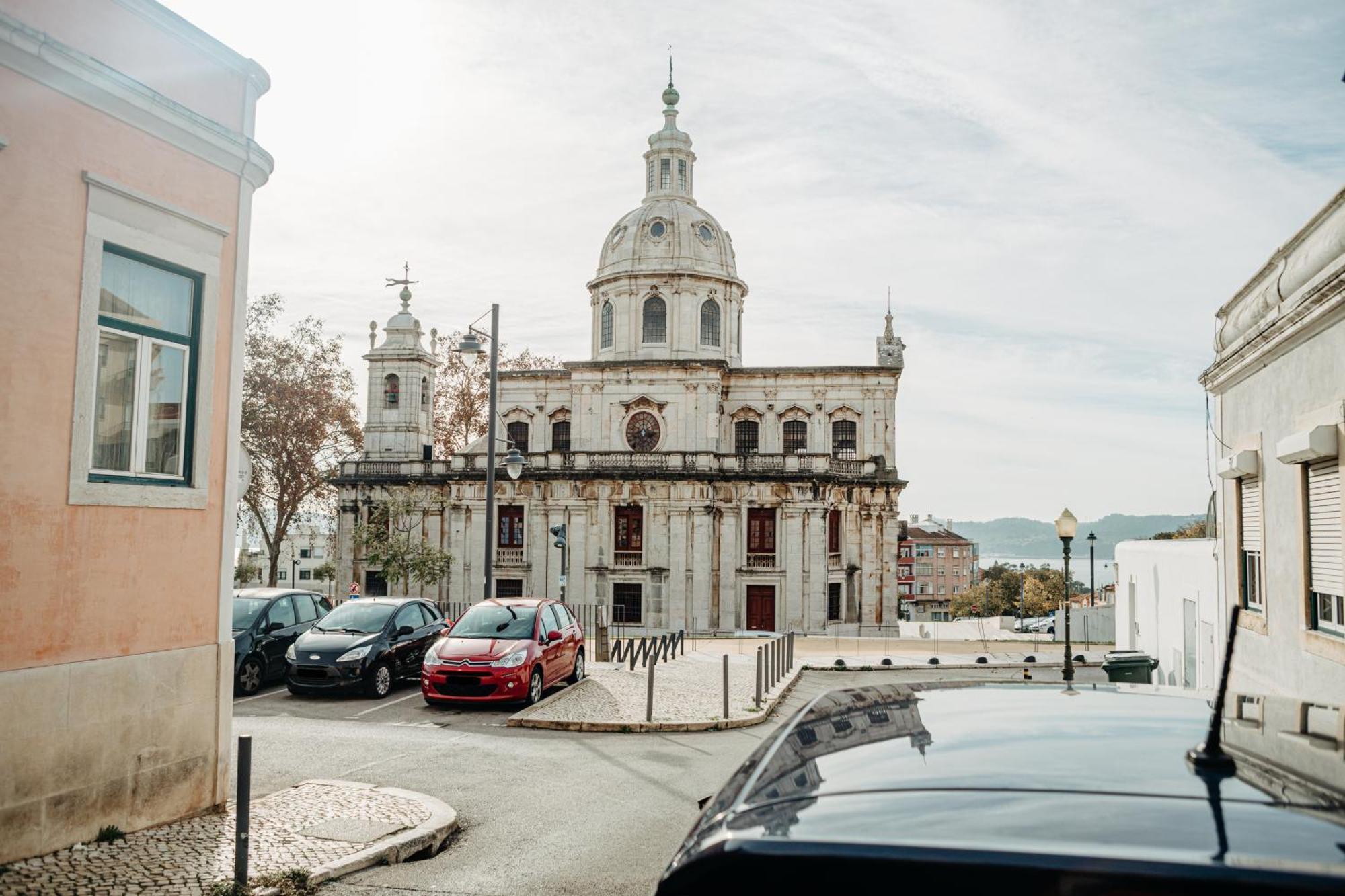 Belem Tejo - Memoria Apartment Lisbon Bagian luar foto